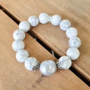 { Vintage White }