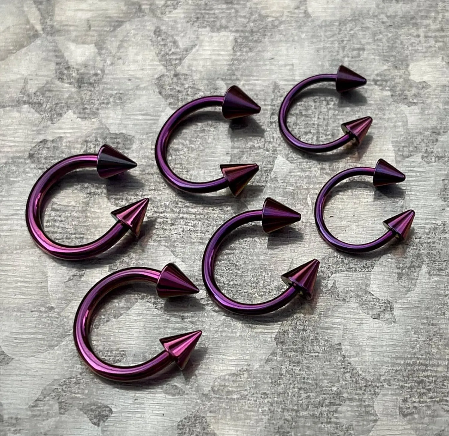 1 Piece Unique Titanium Spiked Circular Barbell Horseshoe Septum, Eyebrow, Nipple Ring - Body Jewelry