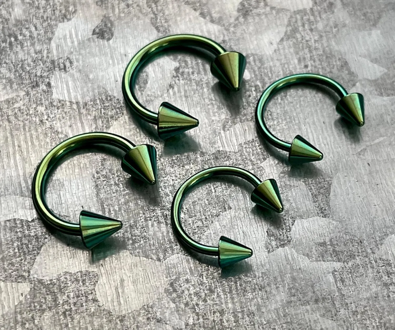 1 Piece Unique Titanium Spiked Circular Barbell Horseshoe Septum, Eyebrow, Nipple Ring - Body Jewelry