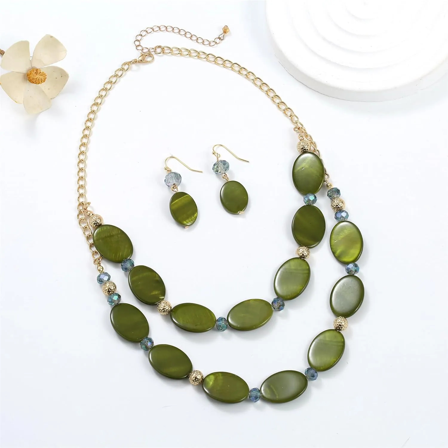 2 Layered Chunky Beaded Shell Necklace for Women Sea Shell blue/yellow/red/green/turquoise/teal/white Statement Necklace and Earring Set Elegant Women Necklace Set Jewelry Sets for Women