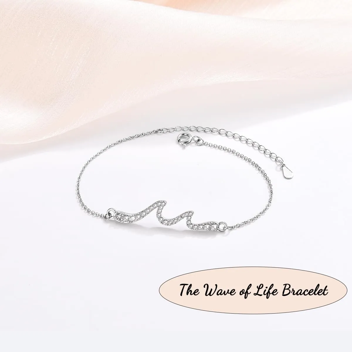 2025 Graduation Gifts for Her, Class of 2025 High School 5th 6th 8th Grade College Masters Degree Graduation Wave Bracelet Jewlry Gifts for Girls Women