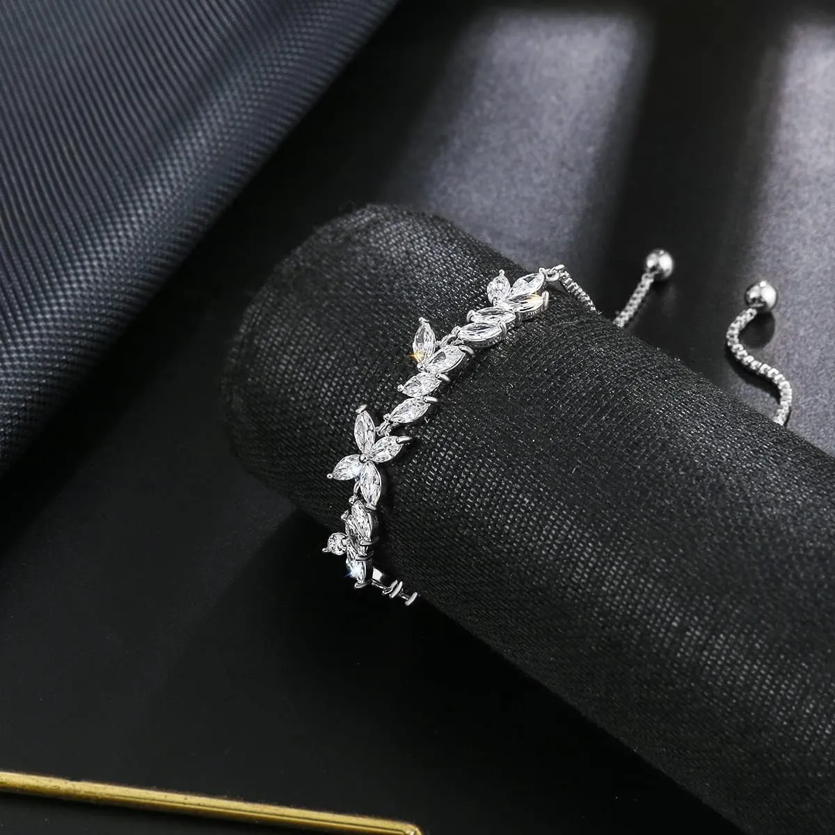 Adjustable Bridal Wedding Tennis Bracelets for Women, Marquise Teardrop Cubic Zirconia Jewelry Chain Bracelet for Party Prom