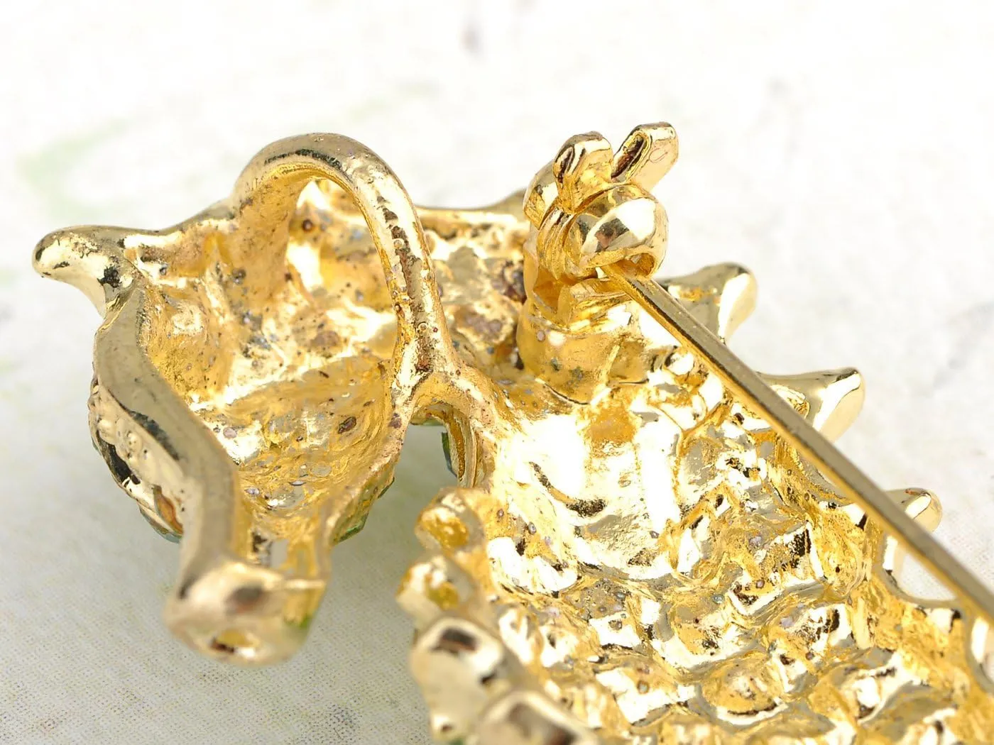 Alilang Aurora Borealis Crystal Rhinestone Seahorse Fish Convertible to Pendant Animal Brooch Pin