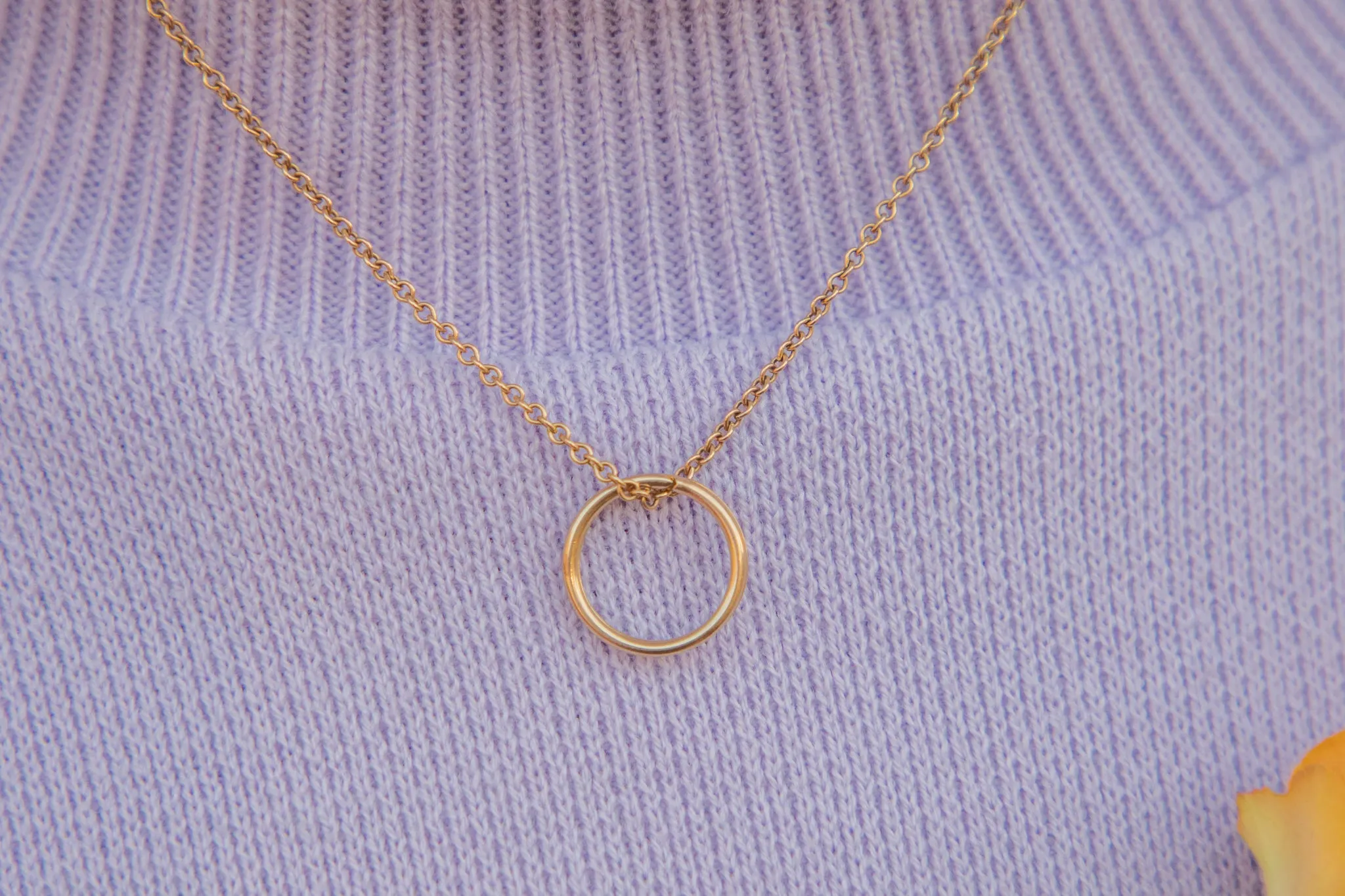 Antique Solid 9ct Gold Split Ring, 17mm