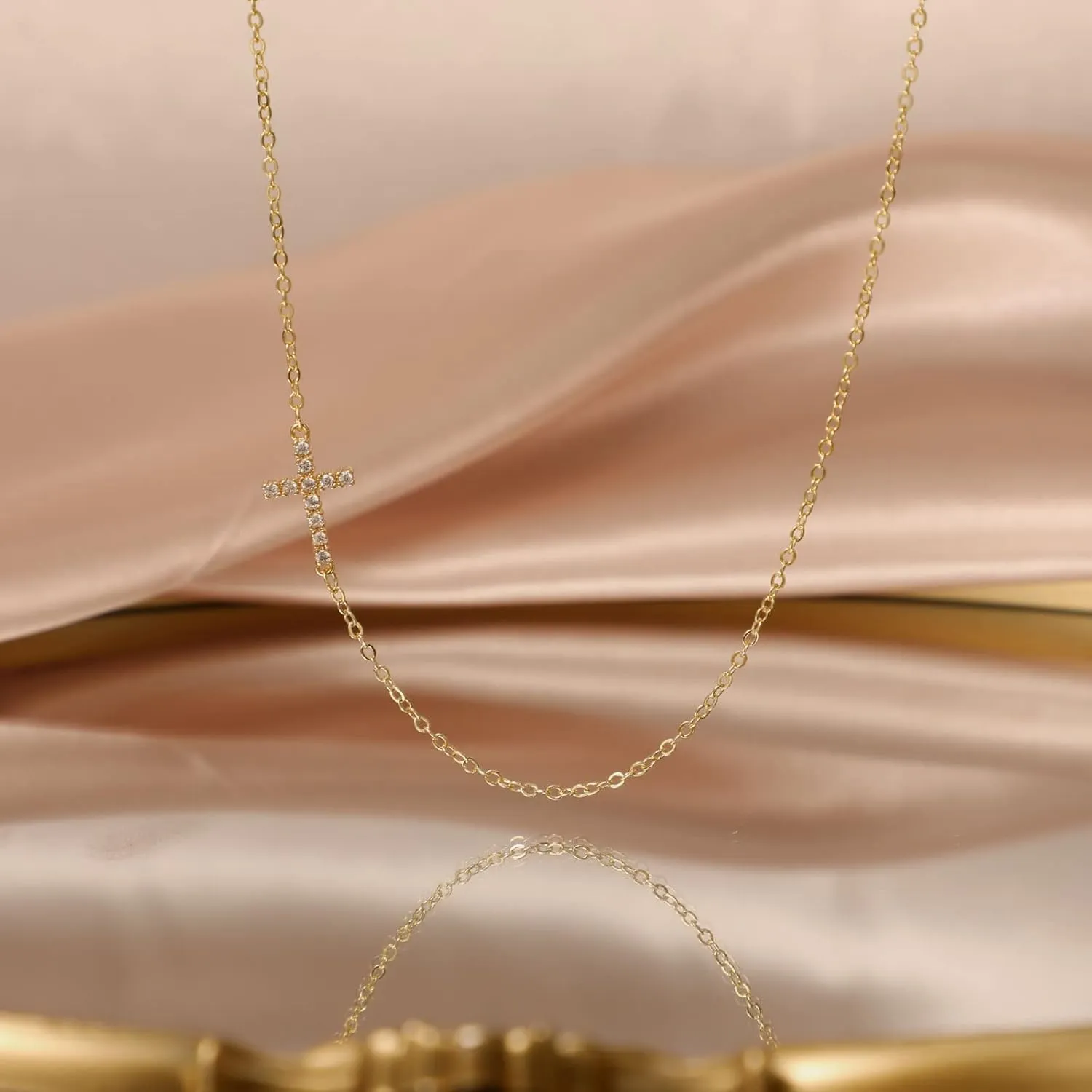 BERISO Cross Necklace 14K Gold/Silver Plated Double Cross Pendant Necklace Dainty Diamond Cross Charm Link Chain Choker Delicate Faith Jewelry Religious Gifts for Women Teen Girls Men Boys