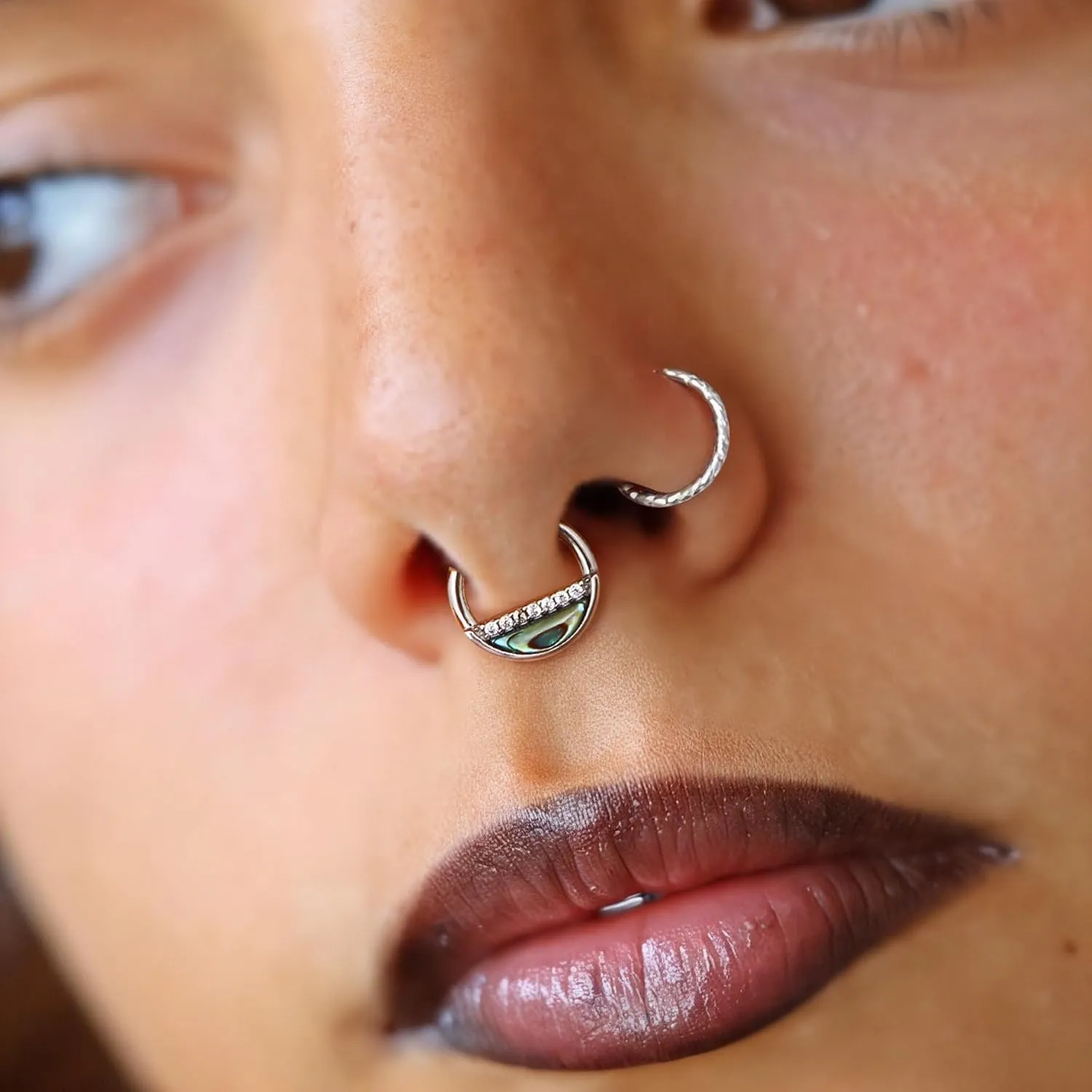 BodyBonita 16G Green Shell Septum Rings Jewelry - 316L Surgical Steel Nose Rings Hoops Clicker CZ Septum Jewelry Nose Piercings Helix Tragus Rook Daith Earrings for Women Men Silver 8mm