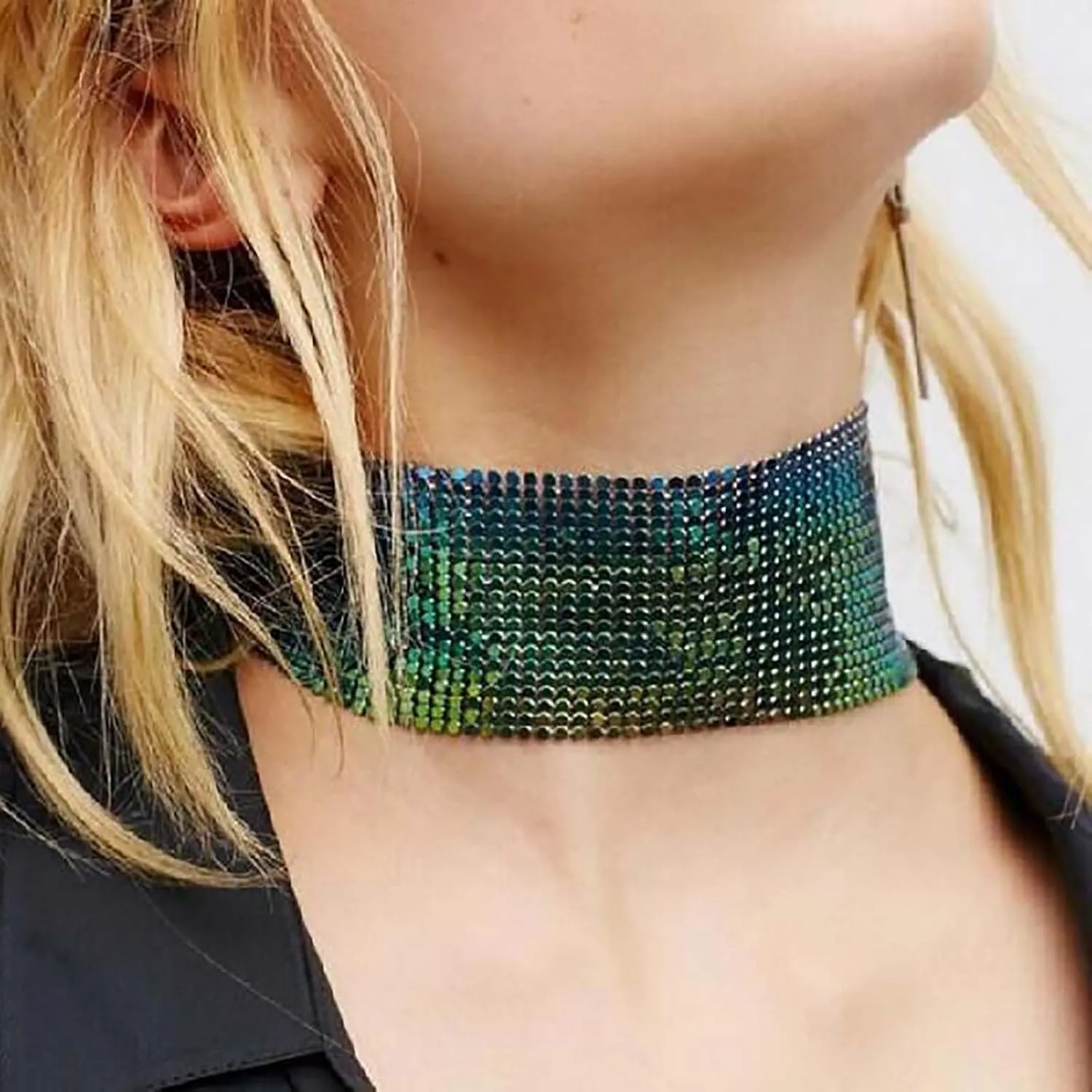 Boho Wide Sequin Necklace Choker Metal Mesh Choker Necklace Sparkly Metal Sequins Chain Necklace Shiny Sequins Short Chain Party Necklace Jewelry for Women(Gold)