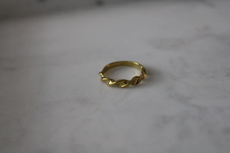 Brass Twist Ring