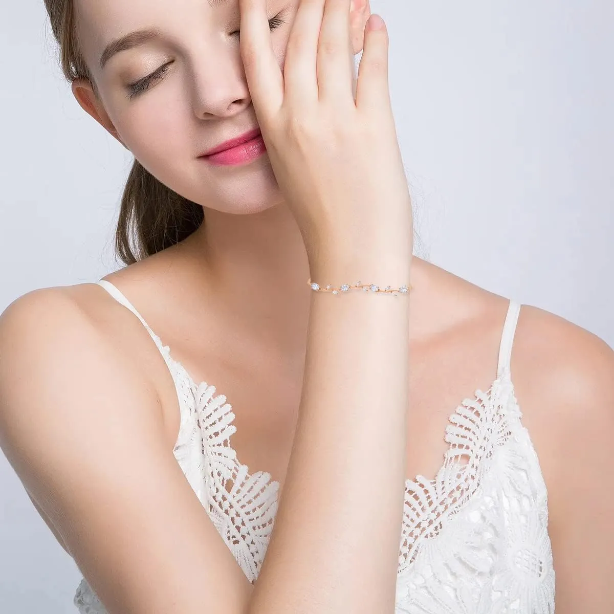 Bridal Wedding Jewelry CZ Set Marquise Teardrop Cubic Zirconia Pendant Necklace and Dangle Earring Bracelet Sets for Women