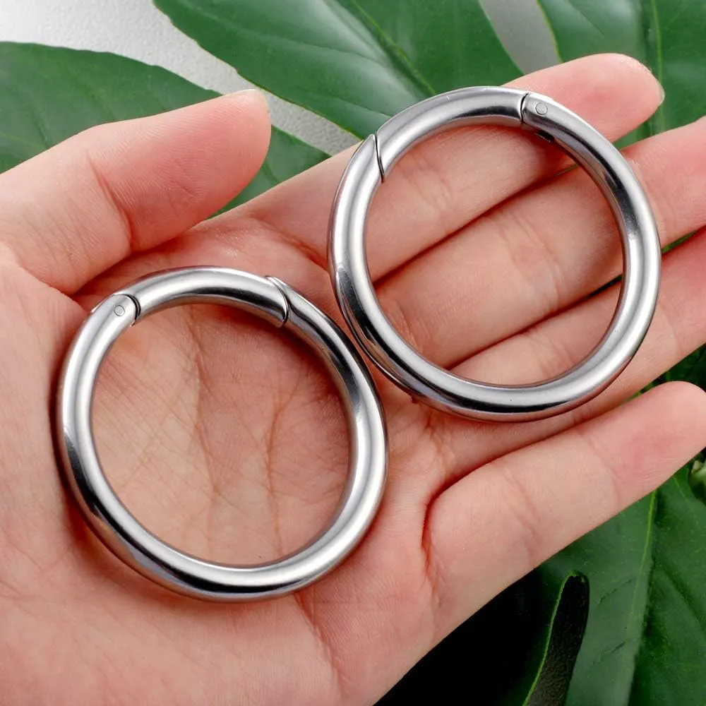 Casvort 2 PCS Womens Anti-allergic Elegant Hoop Heart Ear Hangers Weights 316 Stainless Steel Ear Plugs Body Piercing Jewelry Women Dangle Gauges Tunnles