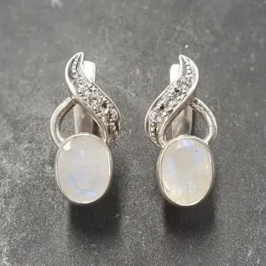 Classy Moonstone Earrings - Natural Rainbow Moonstone - Vintage Drop Earrings
