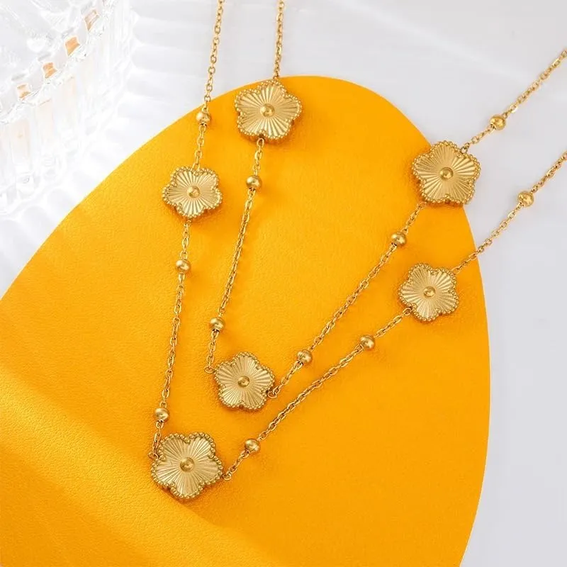 Clover Jewelry Set 18K Gold Plated Stainless Steel Necklace with Flower Design Four leaf clover for Women, Elegant Four Leaf Clover Necklace Floral Style Jewelry