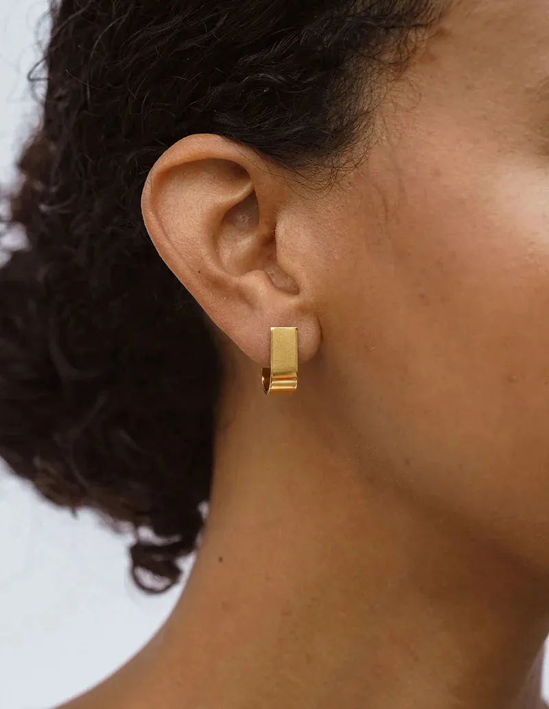 Cocoon Studs