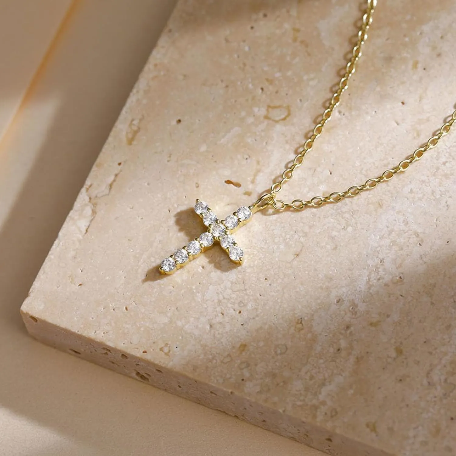 Cross Necklace for Women, Dainty Gold Necklace for Women, Gold Cross Necklaces for Women Trendy, Double Cross Necklace for Women, Charm Necklace with Cross Pendant
