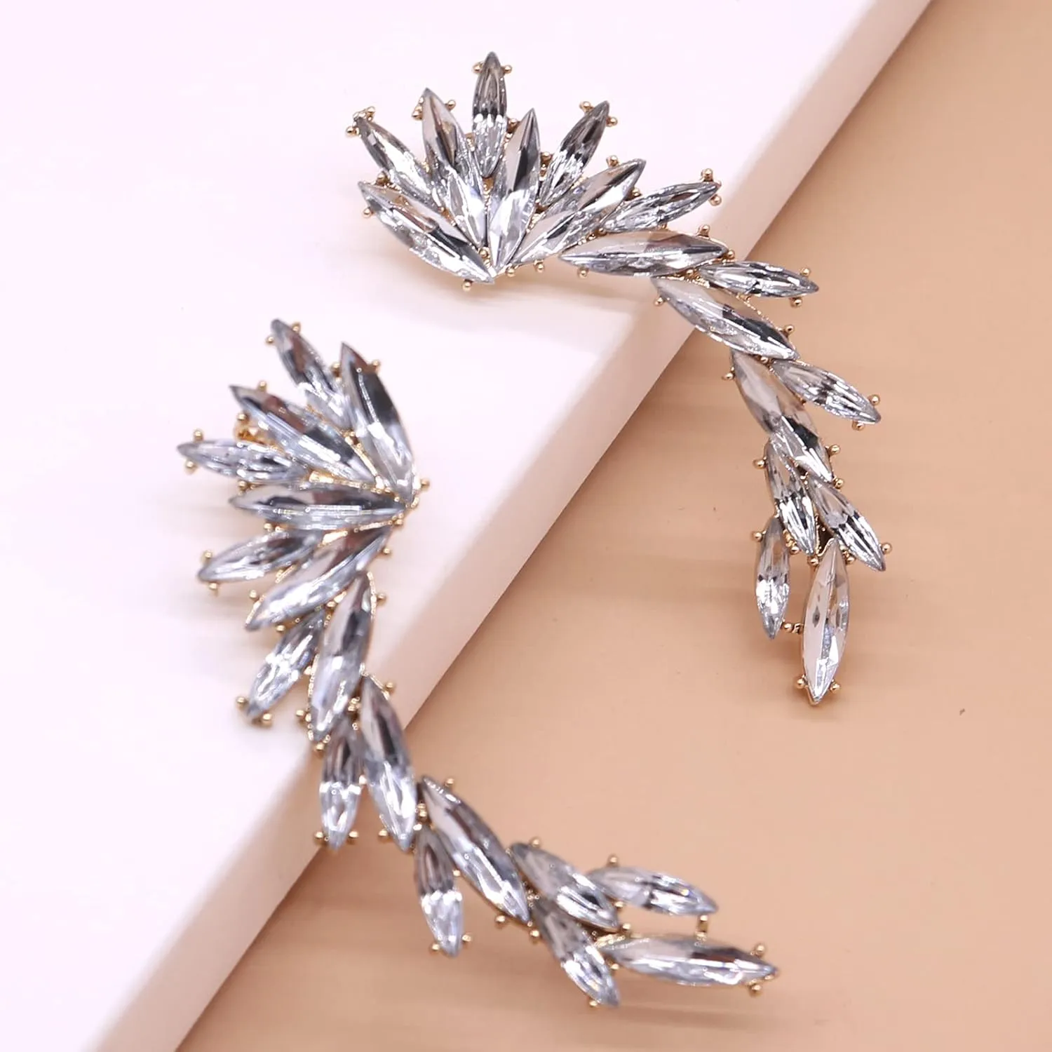 Crystal Zircon Leaf Climbers Crawler Earrings Cute Rhinestone Ear Cuff Wrap Clip Stud Earring Climber Top Ear Clip Fashion Jewelry Jacket for Women Gold Silver Plated