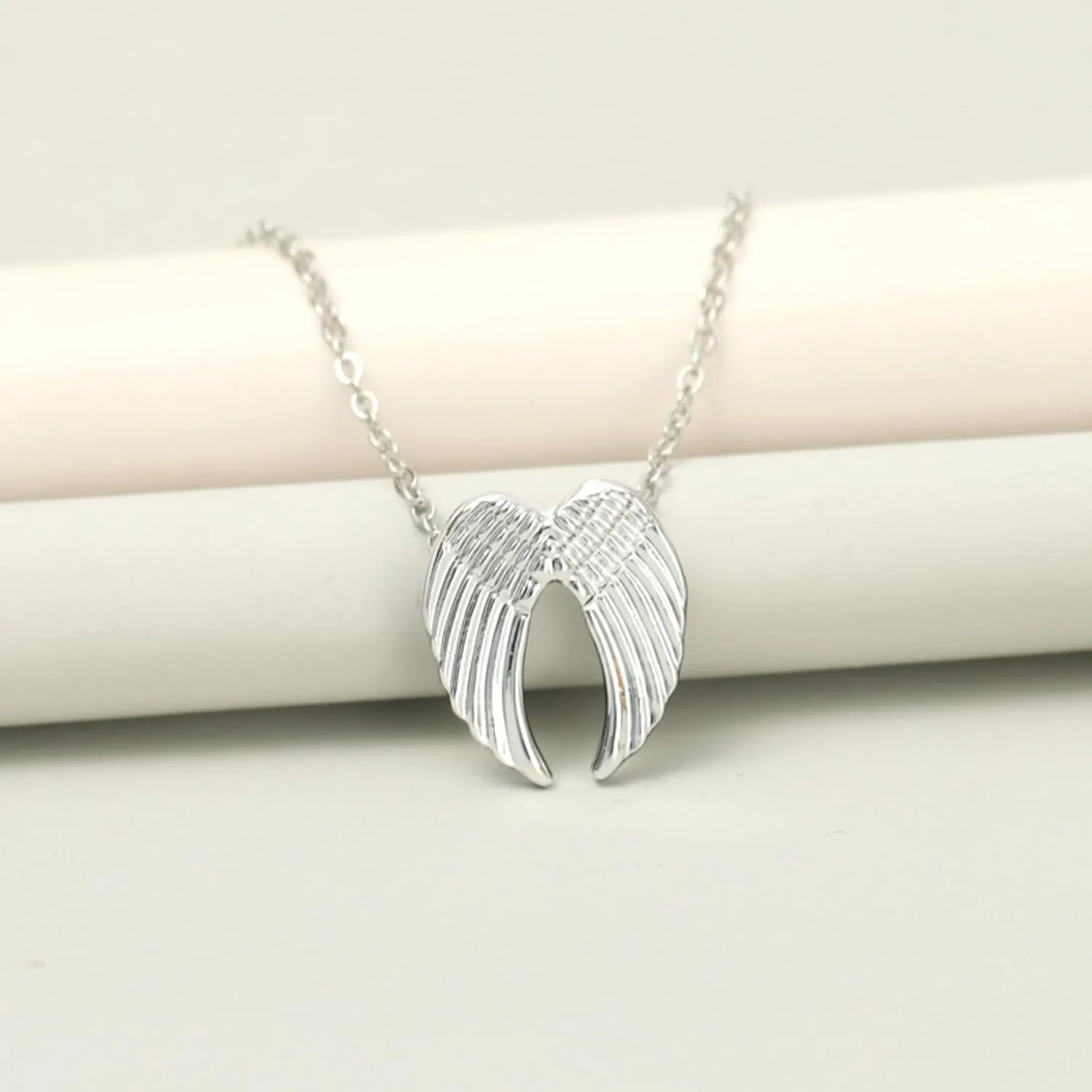 Dainty Angel Wings Pendant Necklace for Women,Minimalist Guardian Angel Charm Necklace with Gift Card Religious Faith Jewelry Gift