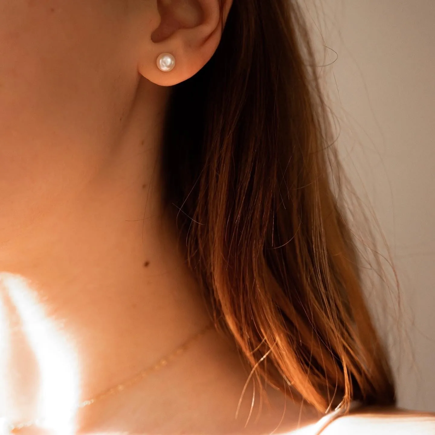 Diana Pearl Studs