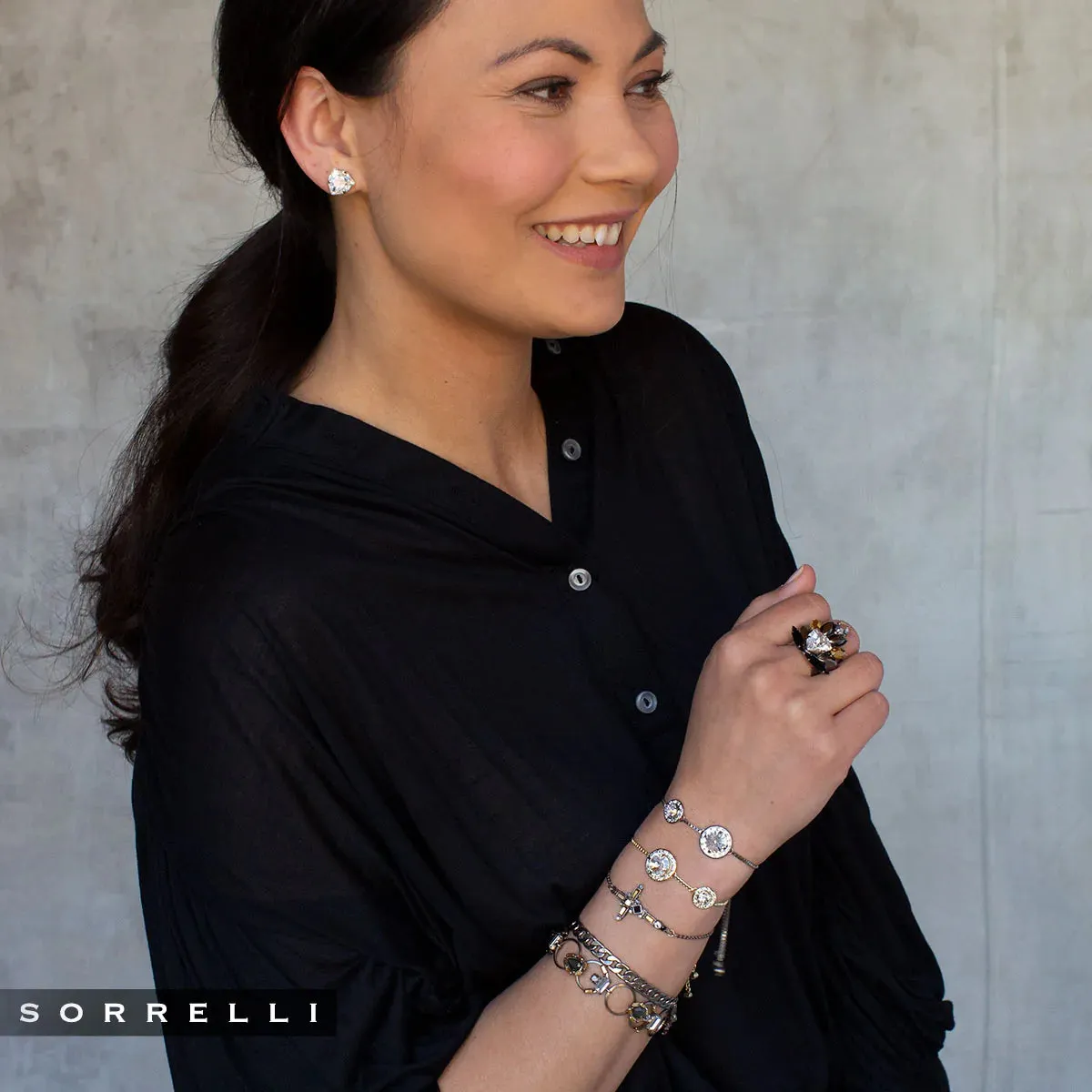 DUA GOLD SLIDER BRACELET WITH HALO CRYSTALS - SORRELLI