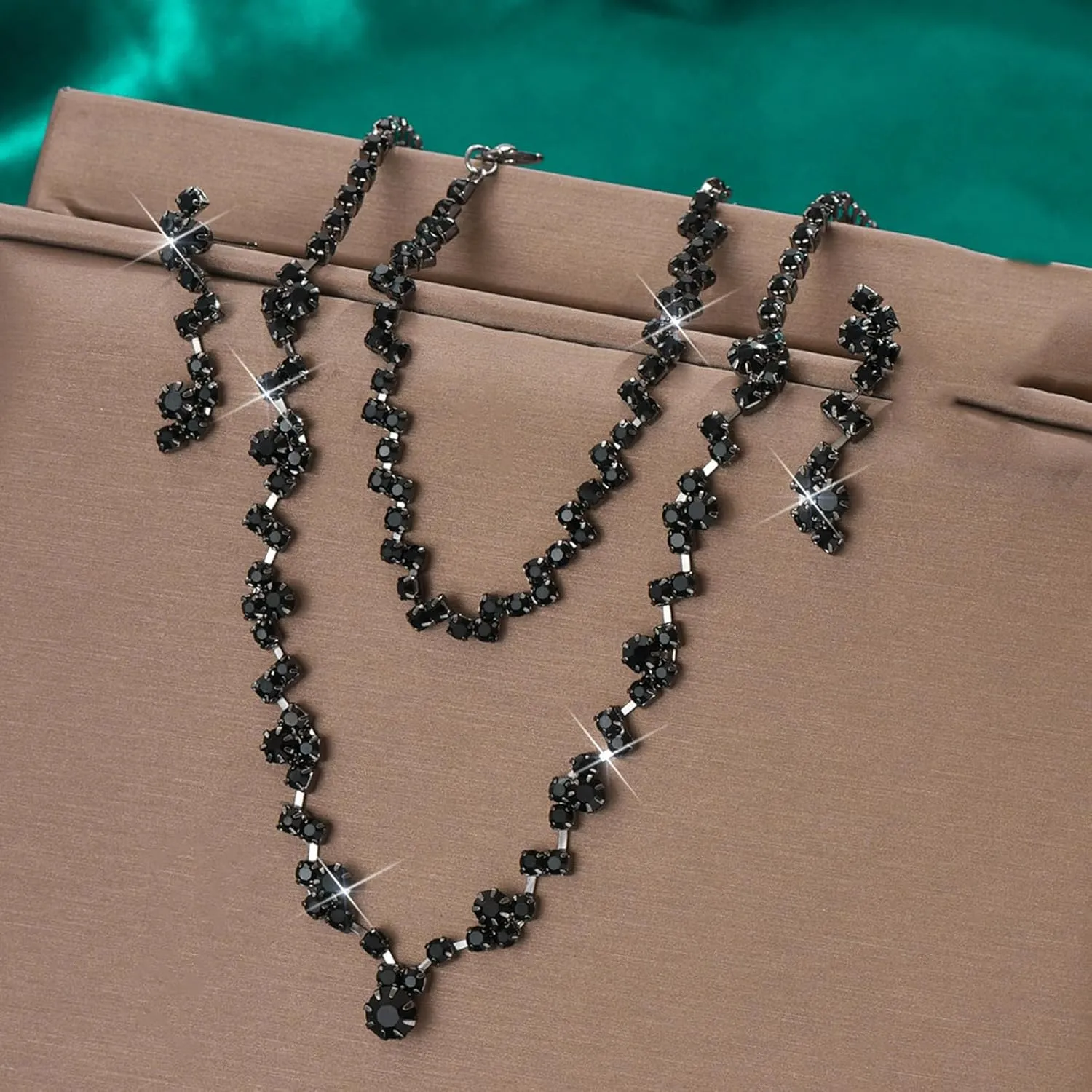 Elegant Prom Earrings Necklace Bracelet Set Wedding Jewelry Set for Women Bride Bridesmaid Crystal Necklace Earrings Bracelet Jewelry Sets for Women
