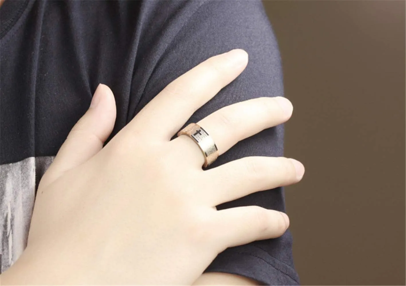 Fashion Month Mens Womens Stainless Steel Vintage Silver Couple Ring Spanish Bible Lords Prayer Cross White Gold Band