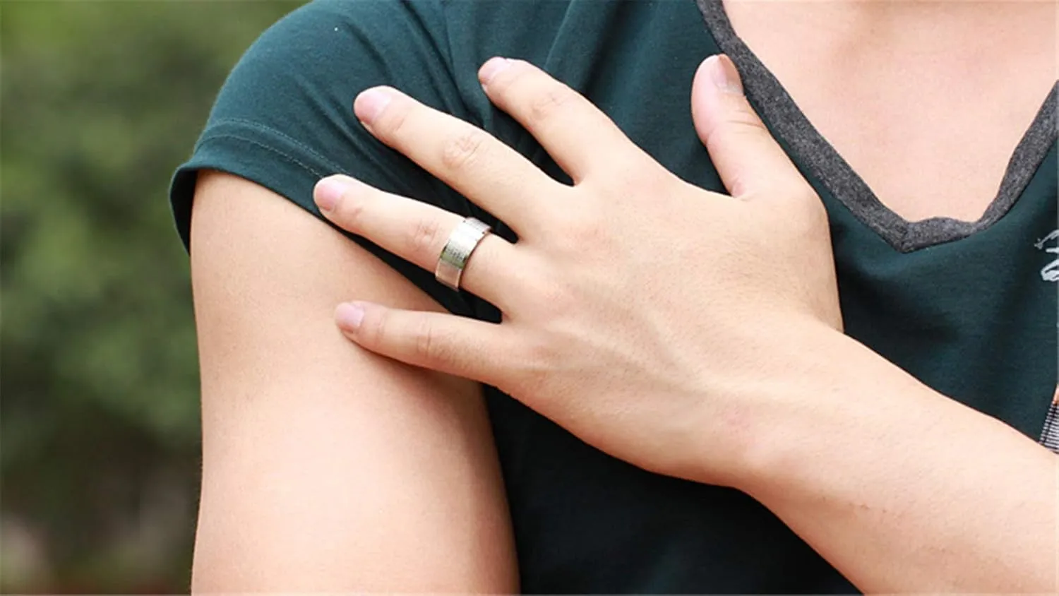 Fashion Month Mens Womens Stainless Steel Vintage Silver Couple Ring Spanish Bible Lords Prayer Cross White Gold Band