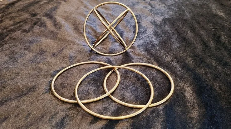 GIR Ring Set GOLD by Matthew Garrett