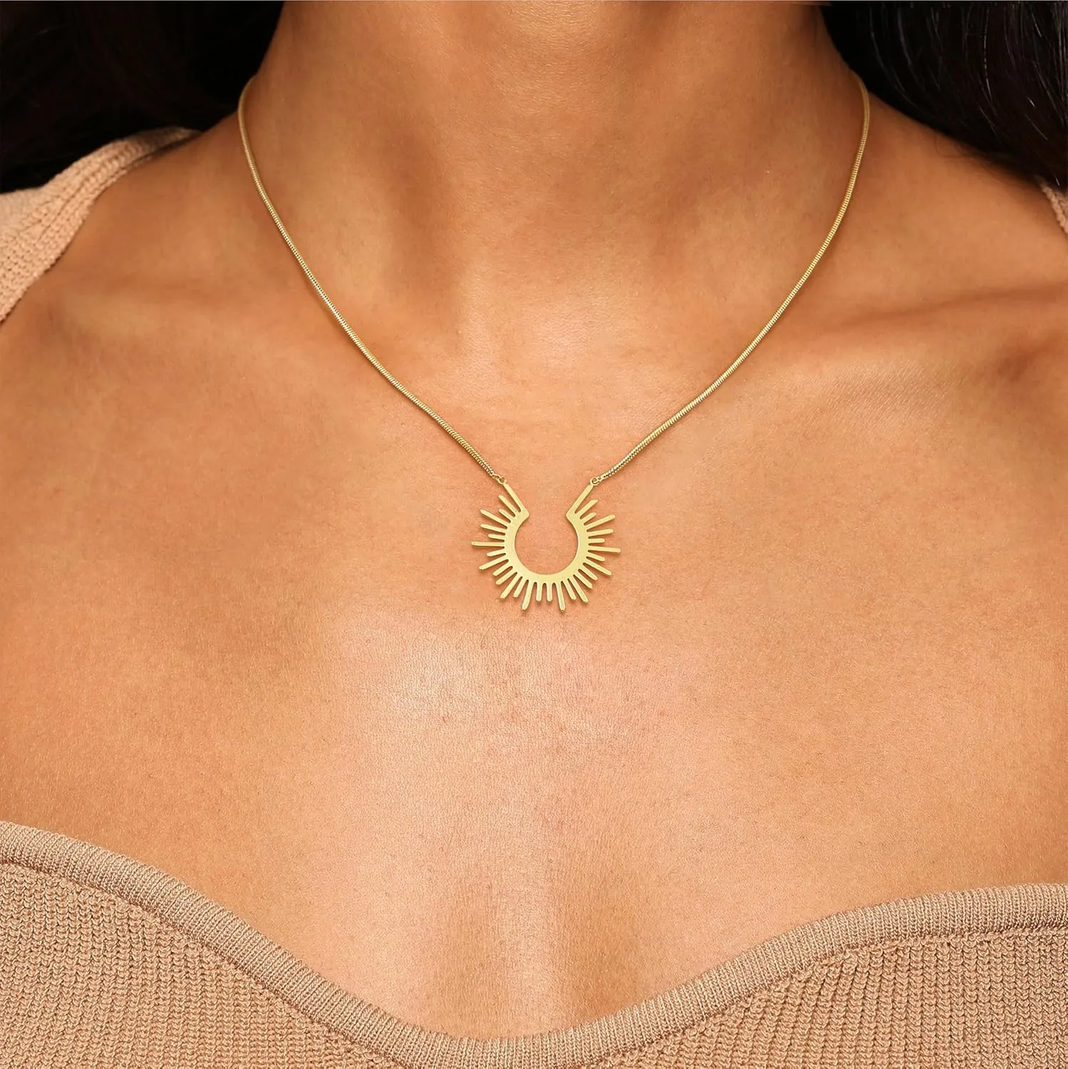 Gold Pendant Necklaces for Women Trendy, Dainty 14k Gold Plated Sun Charm Necklace for Women Cubic Zirconia Moon Choker Necklace Waterproof Beach Gold Jewelry for Women Fashion Christmas Gifts