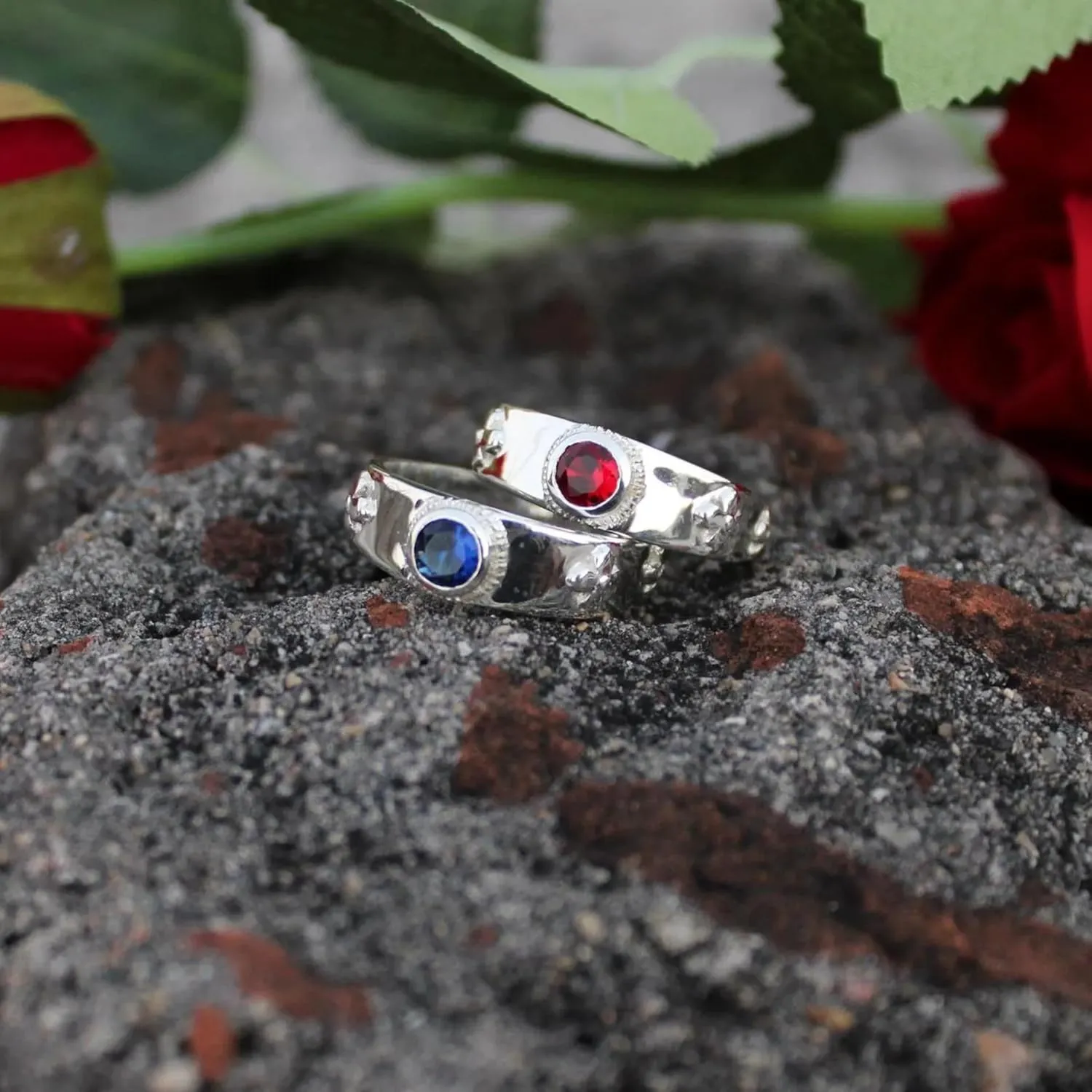 Handmade Couple Moving Castle Silver Rings Red and Blue Gem Accessories Gift for Women And Men