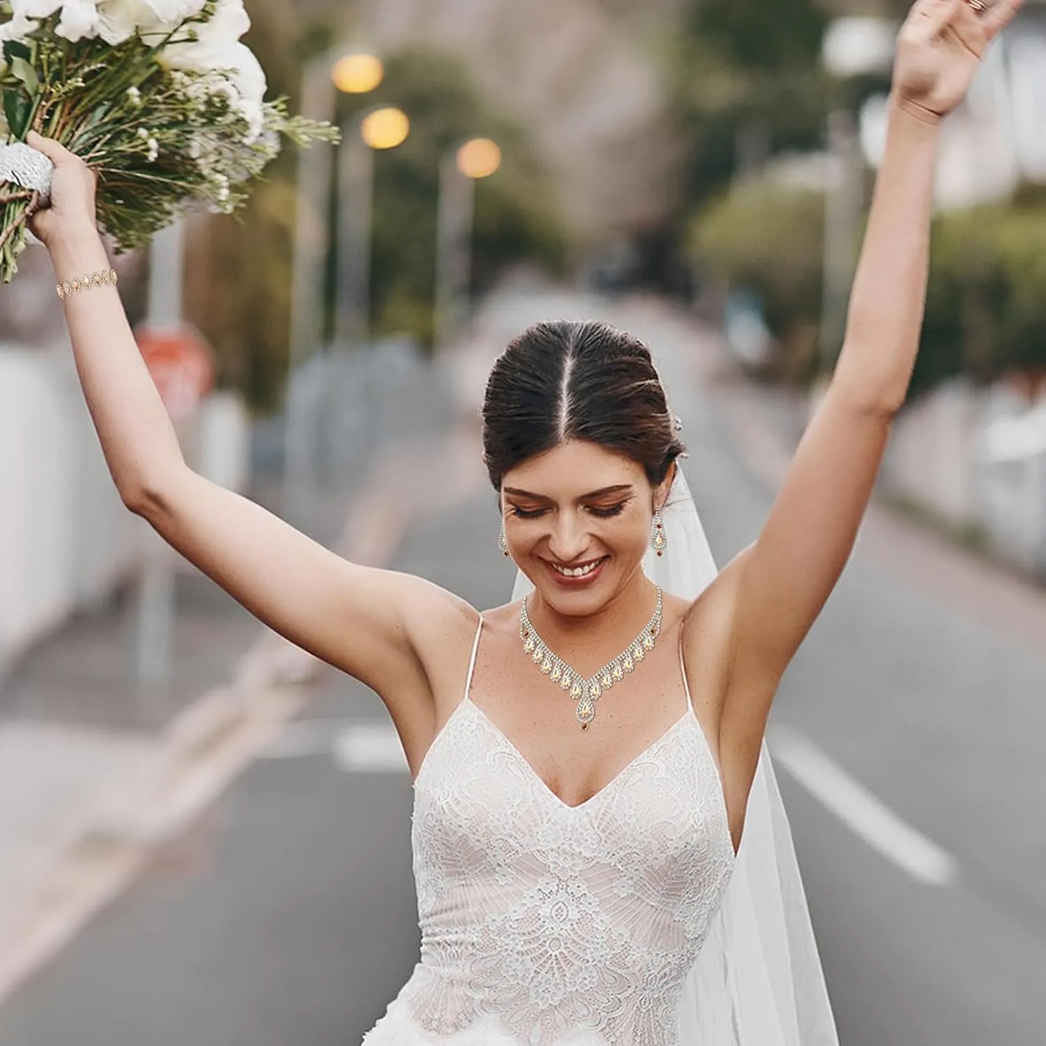Jewelry Set for Women Wedding jewelry Sets for Brides Elegant Rhinestone Necklace Bracelet and Earring Set for Women Prom Formal bridesmaid Wedding