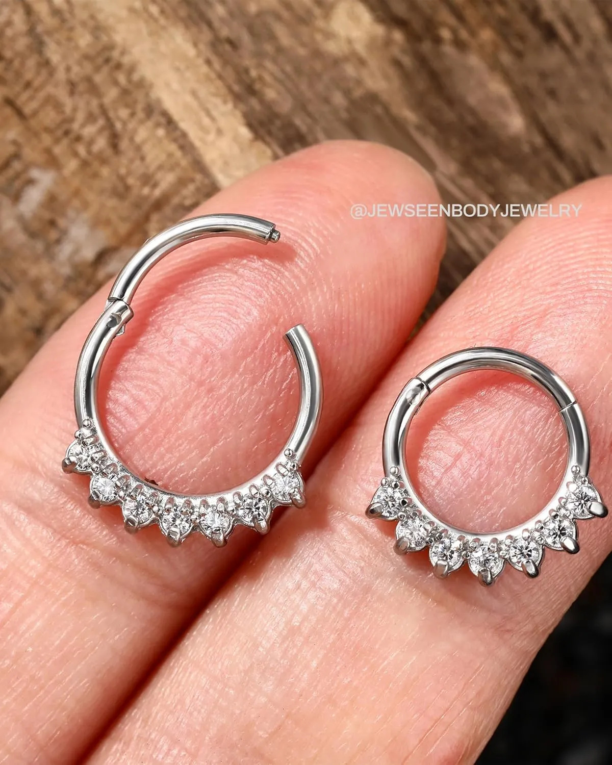 Jewseen 16G Septum Rings Surgical Steel Septum Jewelry CZ Septum Piercings Cartilage Hoop Earring Nose Rings Hoop Daith Piercing Jewelry Helix Conch Earring for Women Men