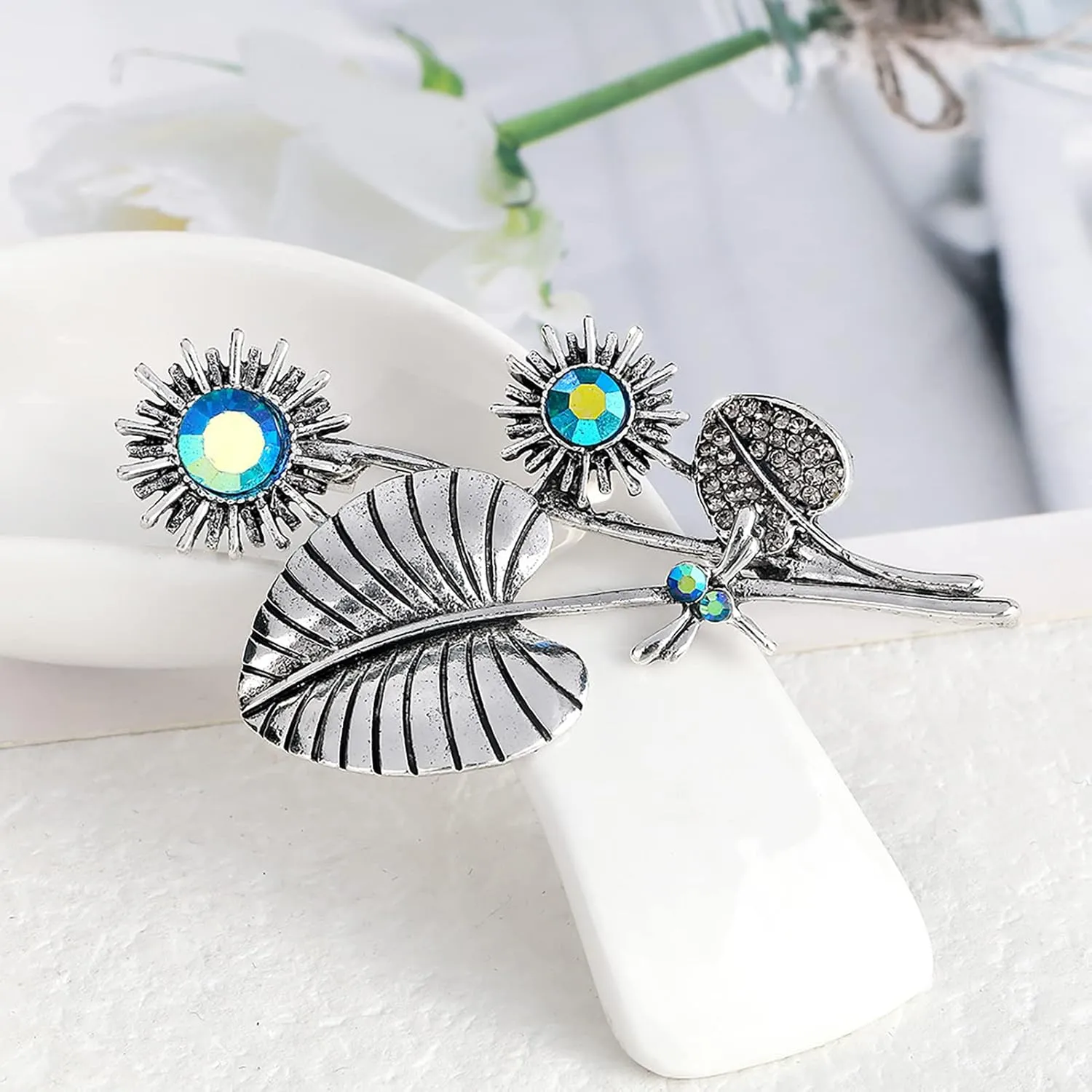 JOYAZ Rhinestone Sunflower Brooch Pin,Enamel Crystal Yellow Flower Coat Pins,Cute Plant Sun Flower Suit Brooch Pin for Women Girls (Gold)