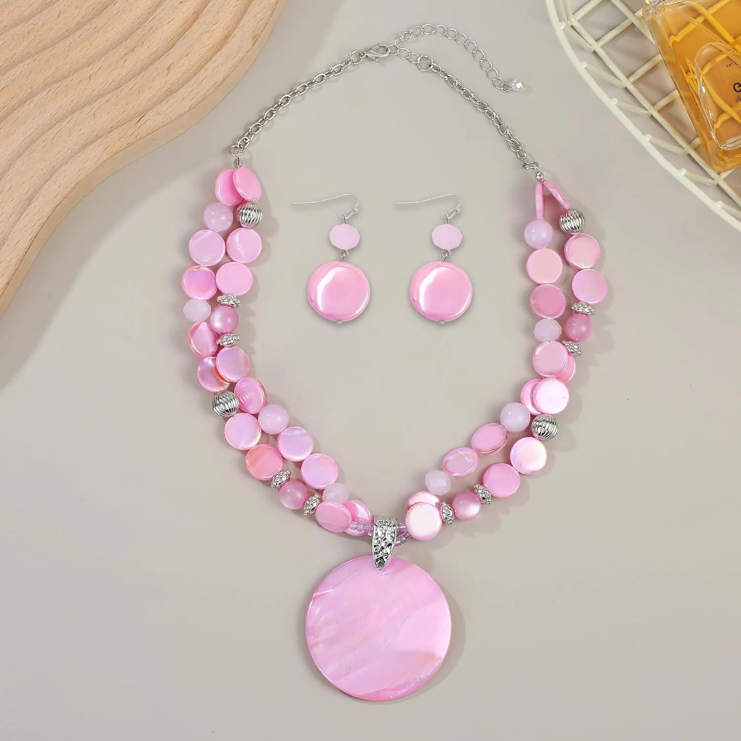 Layered Beads Statement Fashion Necklace Chunky Jewelry Set Big Colorful Glass Stone Circle Shell Pendant Choker Necklace and Earring Set for Women
