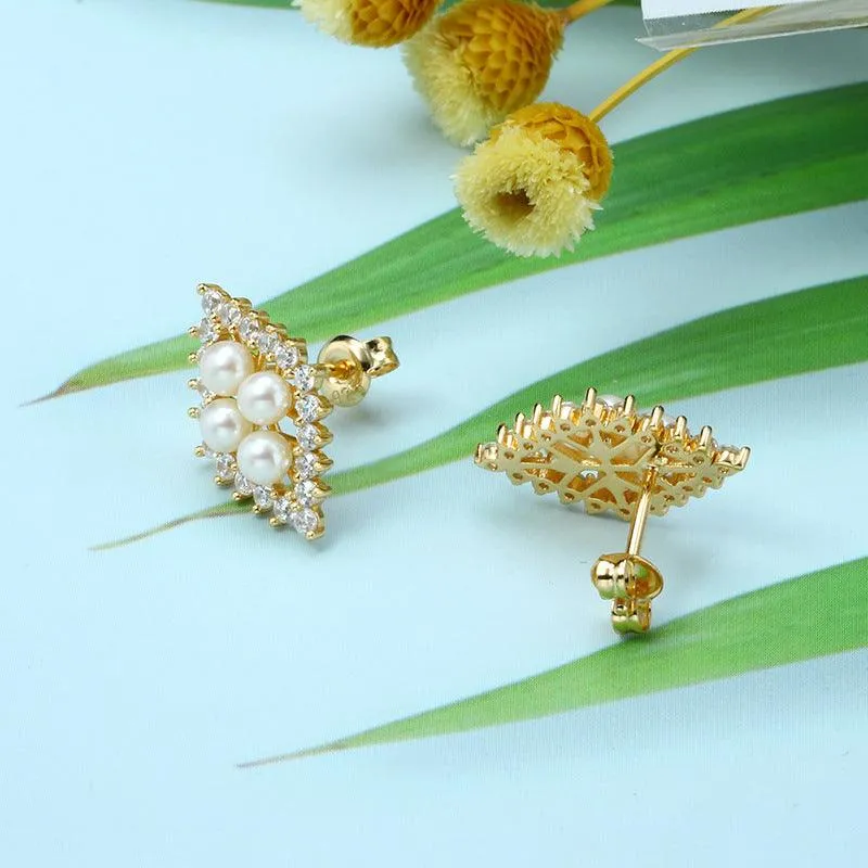 New Women's Natural Pearl Earrings
