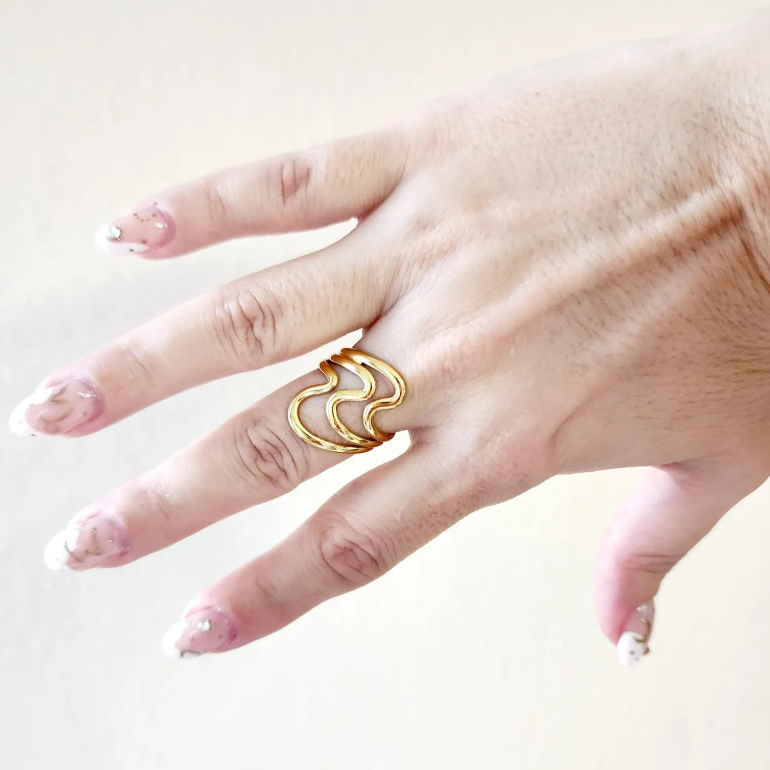 Ocean Ripple Ring