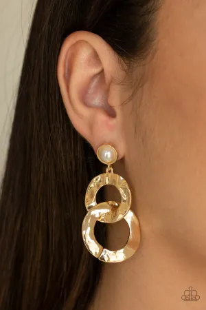 Paparazzi Accessories - On Scene #L78 Peg - Gold Earrings