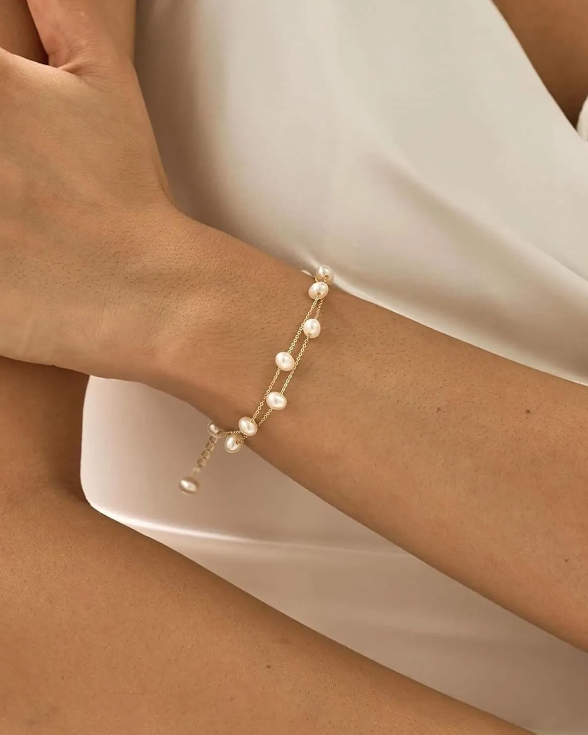 Pearl Bracelets for Women Trendy 18k Gold Plated Bracelets Layered Gold Pearl Bracelets Adjustable Pearls Chain Bracelets Dainty Gold and Pearl Bracelets Pearl Jewelry Gift for Her