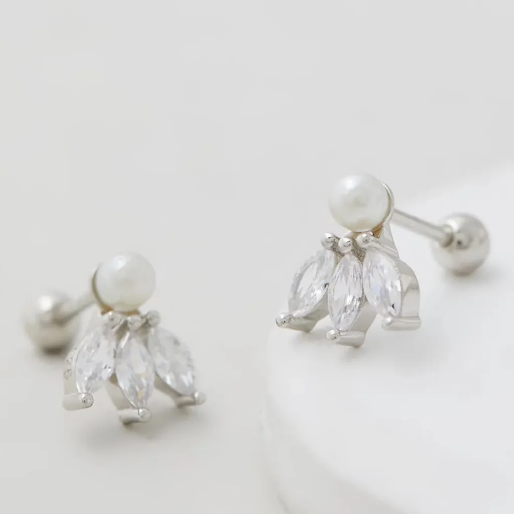 Pearl CZ Stud Silver