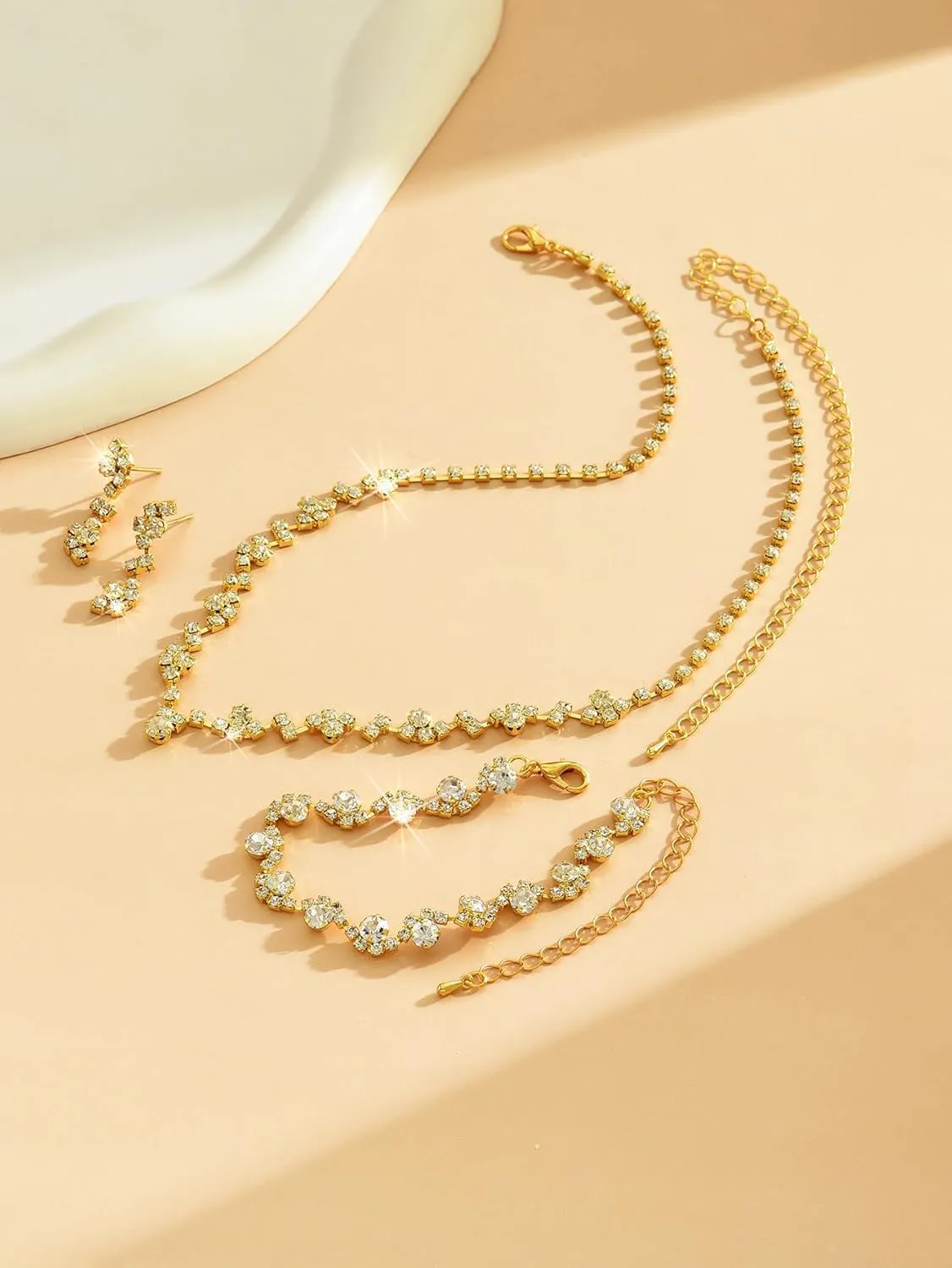 Prom Jewelry Sets Silver Bride Jewelry Set for Wedding Bridesmaid Accessories Necklace Earrings Bracelet Set Elegant Crystal Wedding Prom Jewelry for Women