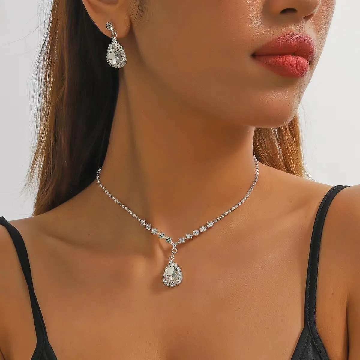 Prom Jewelry Sets Silver Bride Jewelry Set for Wedding Bridesmaid Accessories Necklace Earrings Bracelet Set Elegant Crystal Wedding Prom Jewelry for Women
