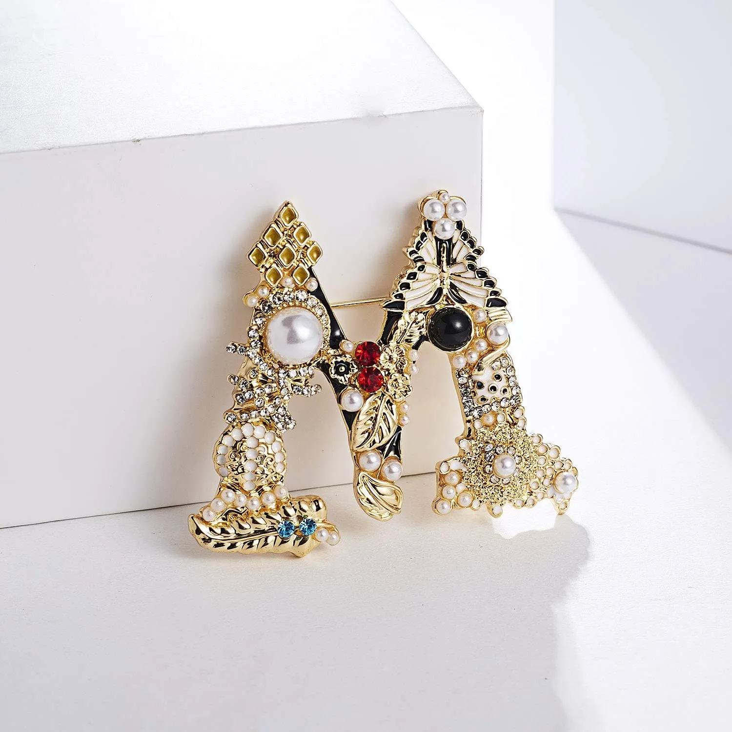 RINHOO Pearl Initial Brooch Pin Crystal A-Z 26 Alphabet Letters Brooch Colorful Enamel Breastpin Pin Jewelry for Women Gifts