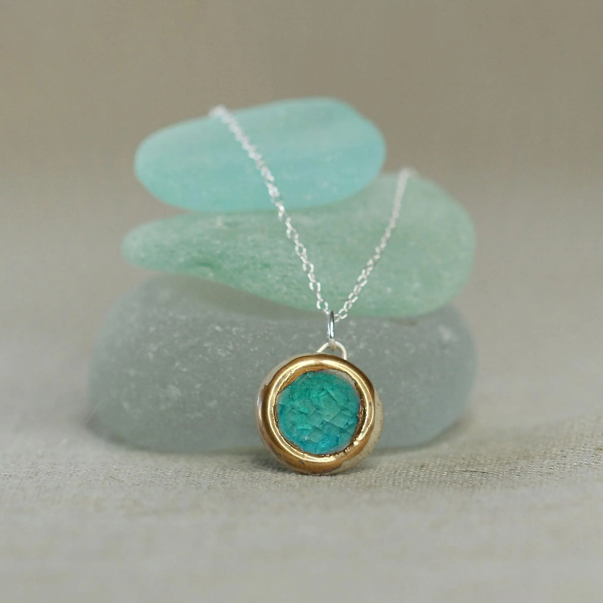 Round Emerald Turquoise Lagoon Sterling Silver Pendant Small