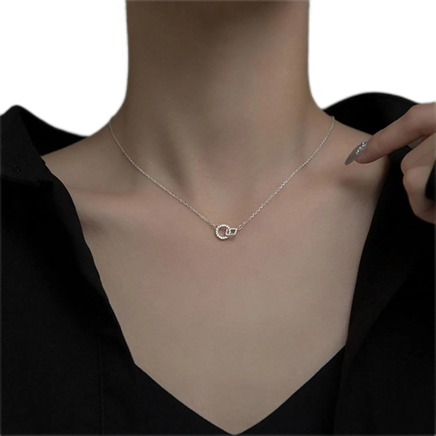 Round Square Interlocking Necklace Shiny Cubic Zirconia Circle Pendant Necklace Silver Geometry Round Square Necklace Chain Jewelry Gifts for Women Teen Girls