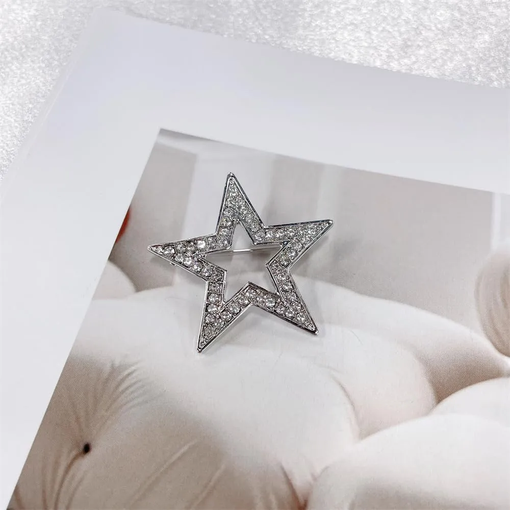 Shiny CZ Star Brooch for Women Girls Sparkling Crystal Hollw Five-Pointed Star Lapel Pins Badges Elegant Dress Boutonniere Corsage for Hat Bag Suit Dainty Accessories for Wedding Party