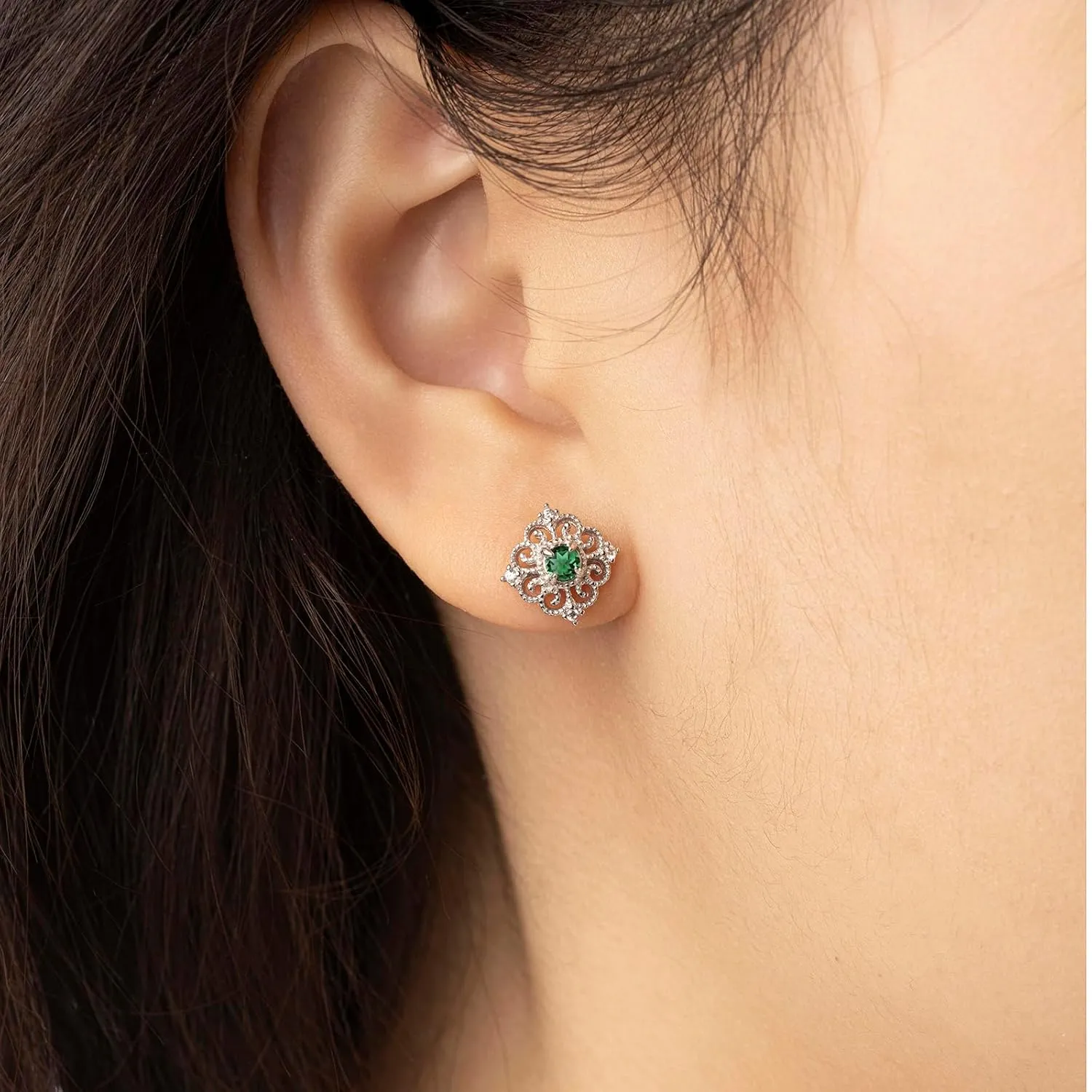 Small Green Emerald Sterling Silver Stud Earrings For Women Hypoallergenic Square Handmade Dainty Classy Nickle Free Light Weight comfortable May Birthstone Earrings Jewelry Gift For Her Keenove