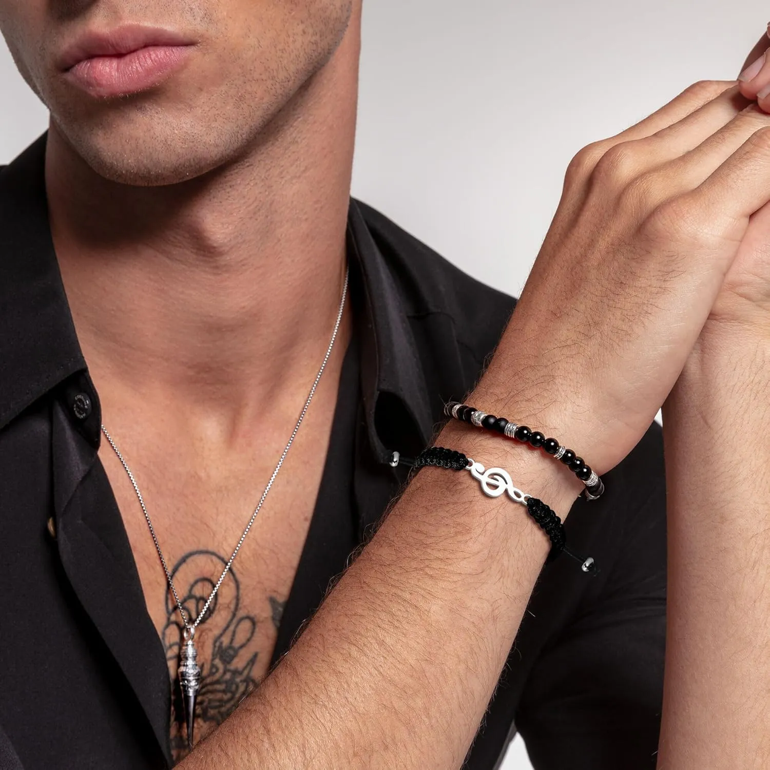 SmileBelle Music Guitar Gifts for Women and Men, Music Teacher Lover Appreciation Gifts Black White Bracelet with Musical Guitar Note as Music Guitar Accessories