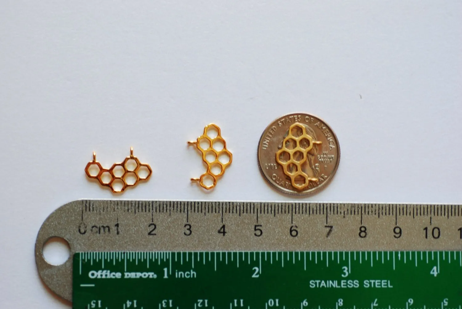 Sterling Silver Wholesale Honeycomb Charm- 925 Honeycomb, Hexagon Charm, Silver Beehive Charm Pendant, 241