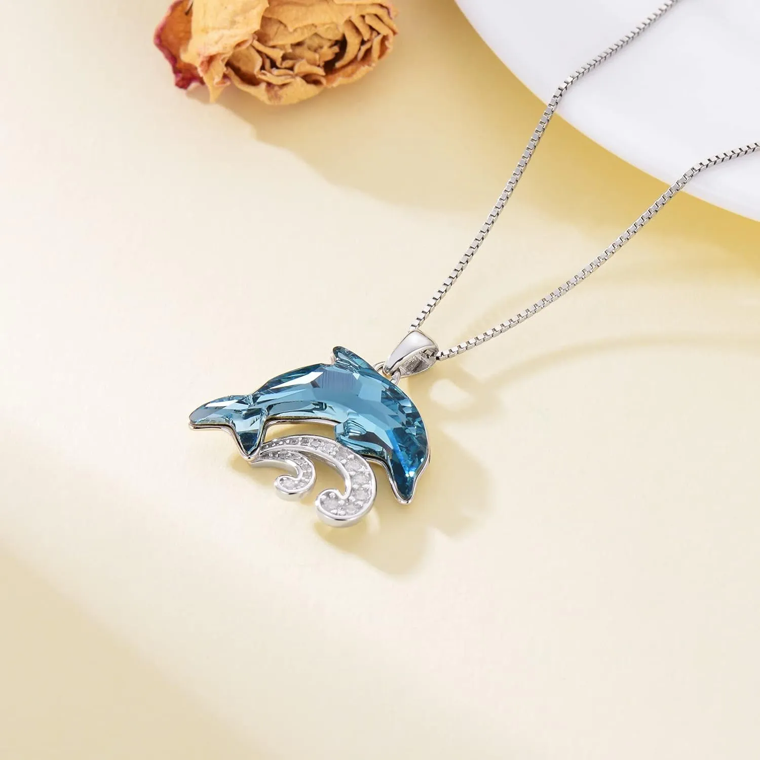 TOUPOP Dolphin Gifts for Women Sterling Silver Dolphin Crystal Pendant Necklace Jewelry Gifts for Women Mom on the Birthday Beach Mothers Day Graduation