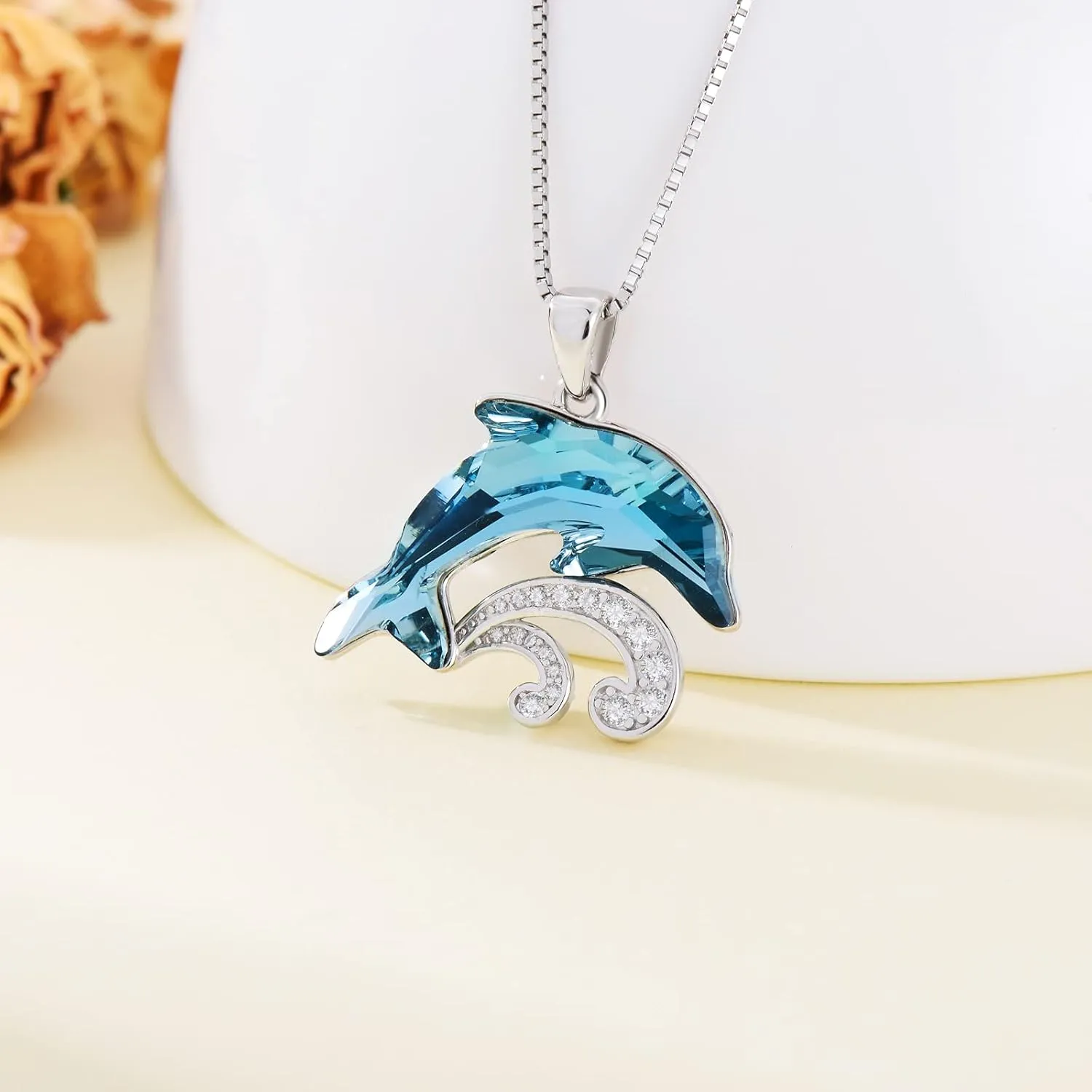 TOUPOP Dolphin Gifts for Women Sterling Silver Dolphin Crystal Pendant Necklace Jewelry Gifts for Women Mom on the Birthday Beach Mothers Day Graduation