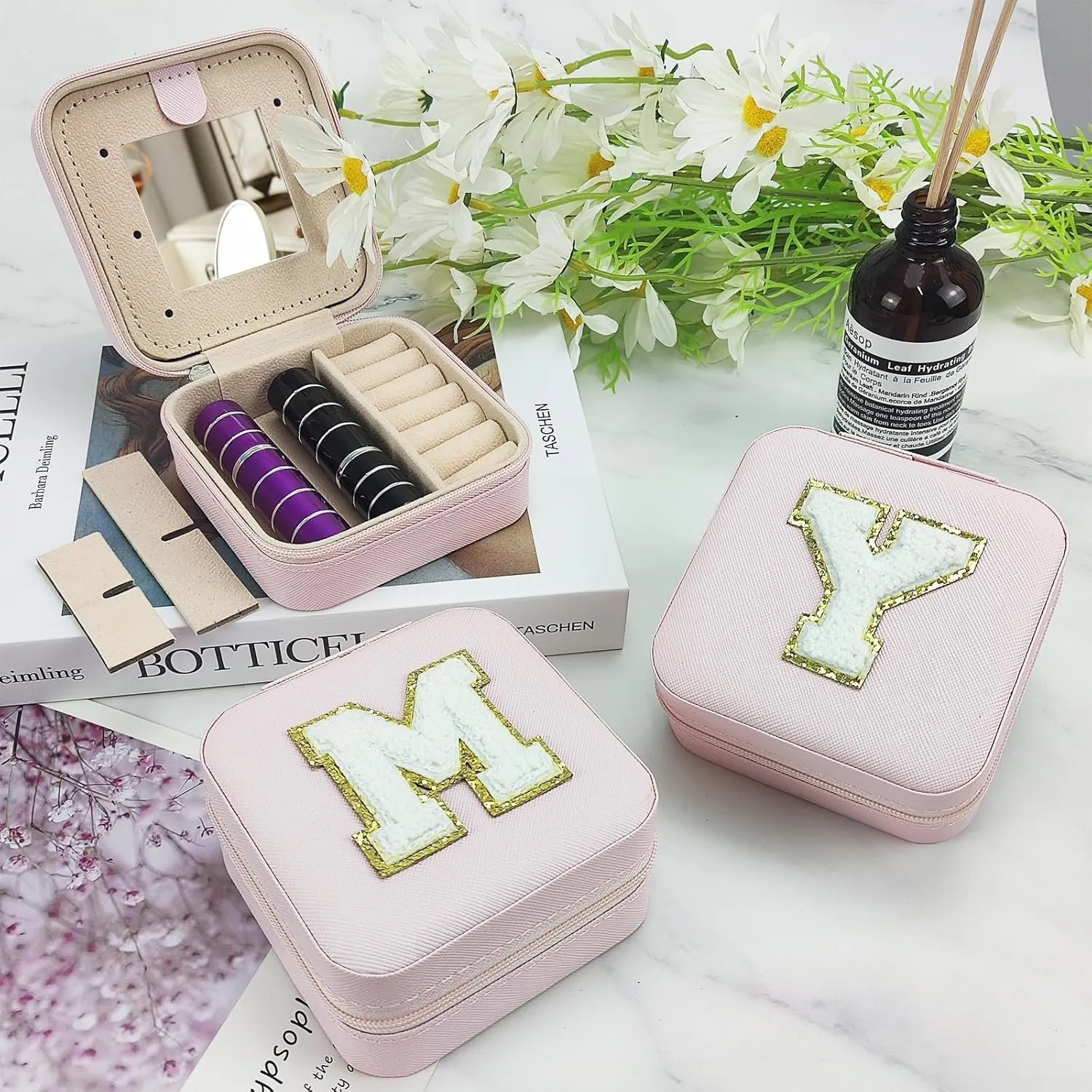 Travel Jewelry Case Organizer, Gifts for Women Teen Girls Initial Jewelry box with Mirror Vacation Beach Essentials Ring Necklace Earring Organizer Box (G)