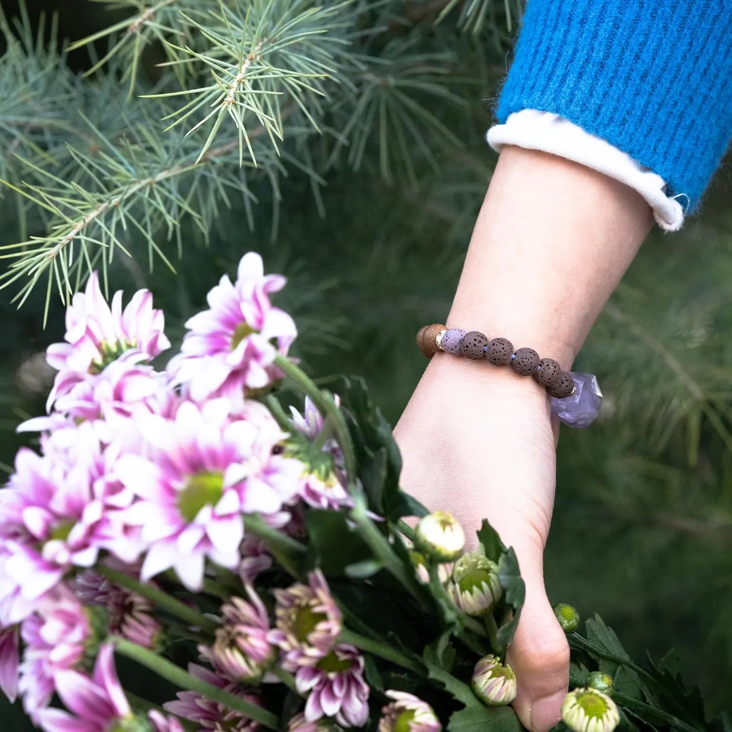 Unique Natural Fragrances, Royal Master Craftsmanship, Featuring Five Purely Natural Scents Contain Genuine Natural Crystals - 10mm beads